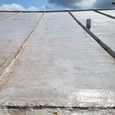 What You Should Know About Our Commercial Roof Cleaning Services