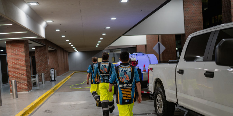 Commercial Roof Cleaning in Nashville, Tennessee